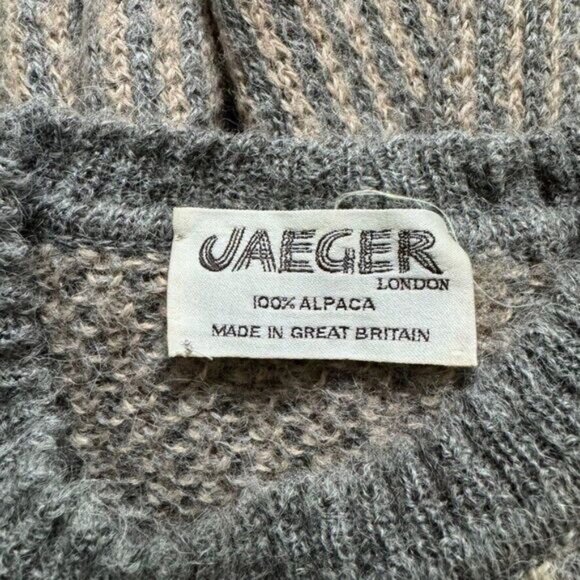 Vintage Jaeger 100% Alpaca Grey Tan Striped Soft Oversized Preppy Sweater Sz L - Picture 2 of 8